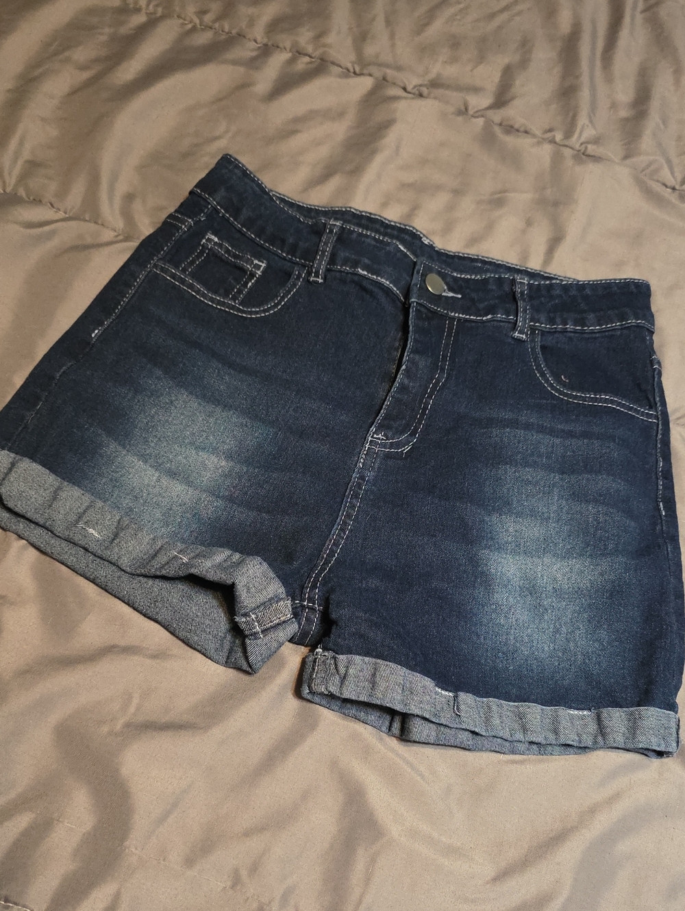 Classic Dark Wash Denim Shorts With Emboidered Crosses  Roll-Cuff Shorts